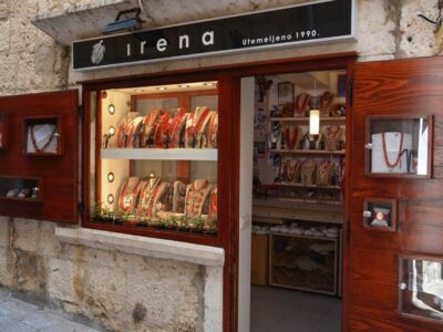 715bcf14-324b-460c-bcc7-3fc400bdab31